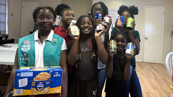 Margate Troop 10219 donates food to Broward Outreach Center