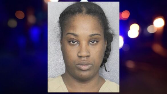 Mother Barricades Herself and Children Inside Pollo Tropical Bathroom After Crafty Crab Calls 911