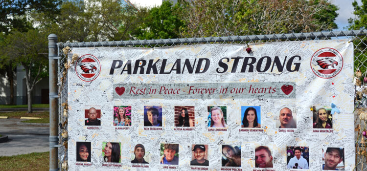 Broward Schools Observes a Day of ‘Service and Love’ for Marjory Stoneman Douglas Victims